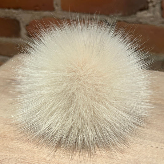 5-Inch Recycled Fox Fur Hat Pom in Ivory Peach