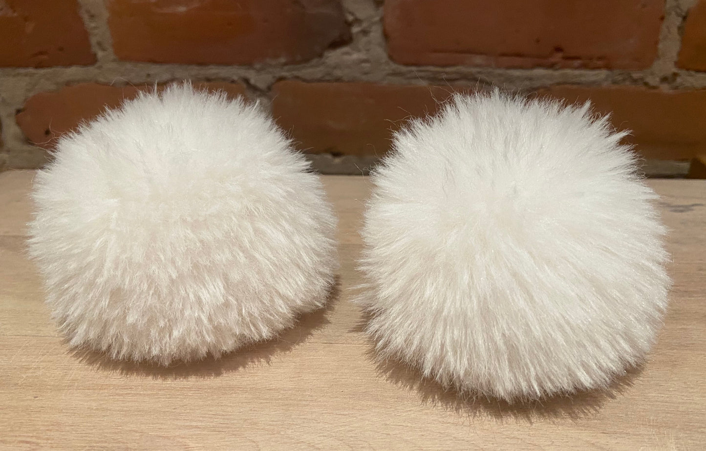 Cream White Faux Fur Pom, 3.5 Inch
